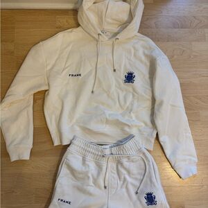 Frame Denim Exclusive Hotel Carlyle Cream and Blue Cozy Loungewear Set